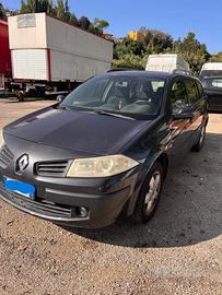 Vari pezzi di ricambio renault megane