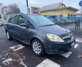 Opel Zafira 1.9 CDTI Cosmo 7 POSTI 2008