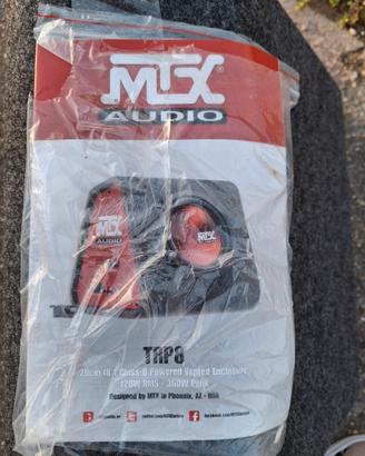 sobwoofer amplificato 