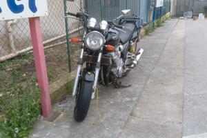 Yamaha XJR 1300