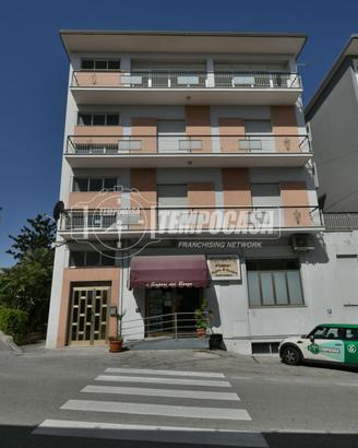 DUE APPARTAMENTI CON SOFFITTA
