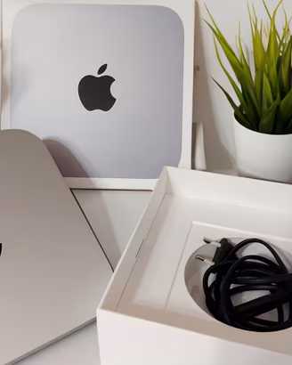Apple Mac Mini i7 3.0GHz 16GB RAM SSD +HD 2TB