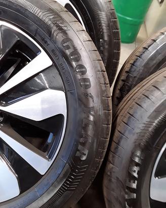 CERCHI E GOMME 2056016 VOLKSWAGEN - CPR440439