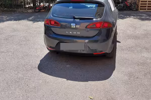 seat leon 1.9 trattabile  targa GB934AS