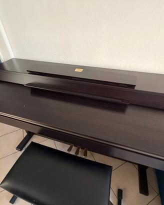 Pianoforte Yamaha CLP - 330