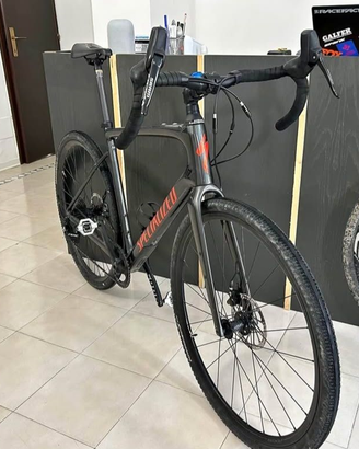 Specialized Diverge Carbon
