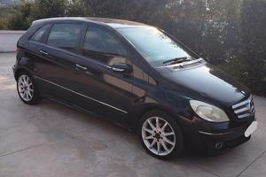 MERCEDES CLASSE B