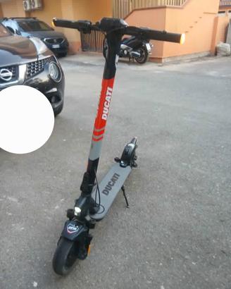 monopattino elettrico ducati pro 2 evo