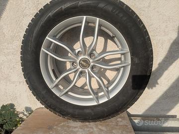 Cerchi 17 225/65R17 102H Invernale