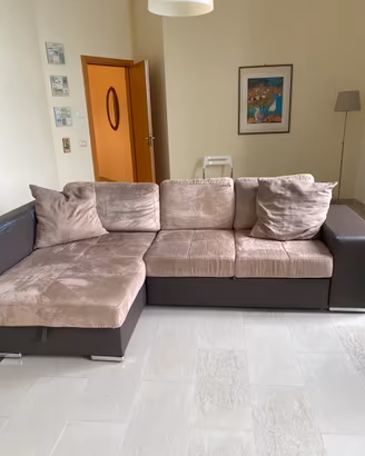 Divano con letto estraibile