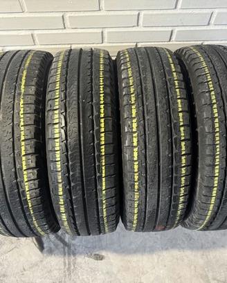 x4 Gomme Usate 215/70 R15 CP MICHELIN 90% Per Camp