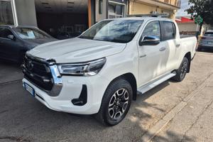 Toyota Hilux 2.4 D-4D A/T 4WD 4 porte Double Cab L