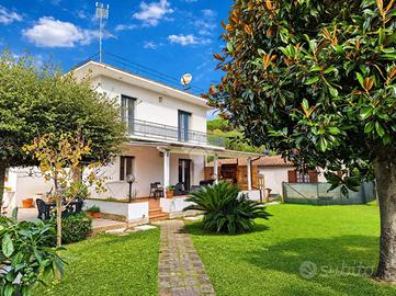 VILLA SINGOLA A SAN FELICE CIRCEO
