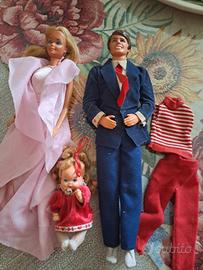 bambole da collezione Barbie e famiglia cuore