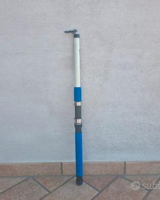 Canna da Pesca in mare