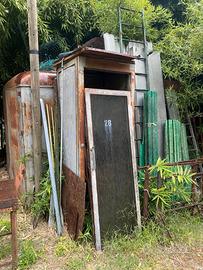Cabina telefonica d'epoca