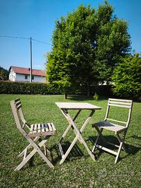 Tavolino con 2 sedie