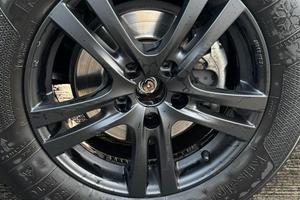 Gomme invernali 215 65 R16 e cerchi in lega