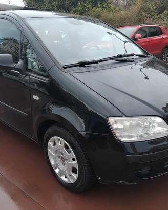 Fiat Idea 1.4 16V S&S Dynamic