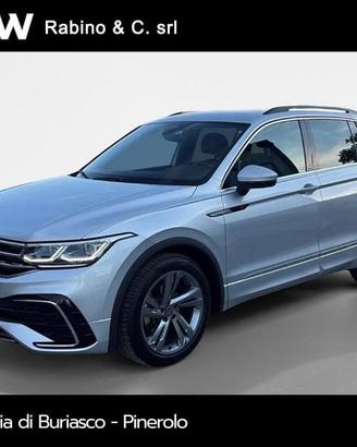 Volkswagen Tiguan 2.0 tdi R-Line 150cv dsg