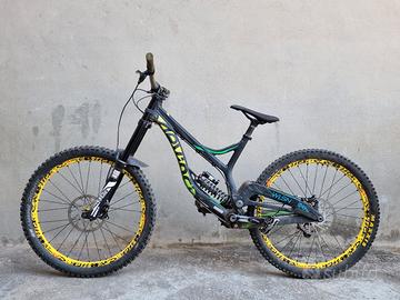 Devinci wilson bici downhill  M