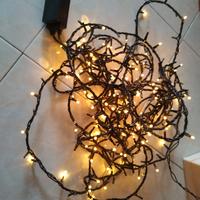 A zero euro luci per albero di Natale 