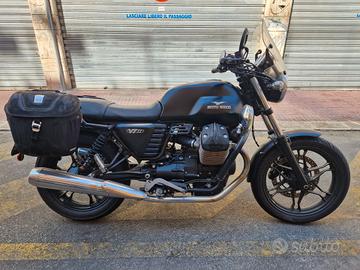 Moto Guzzi V7 II Stone 2015