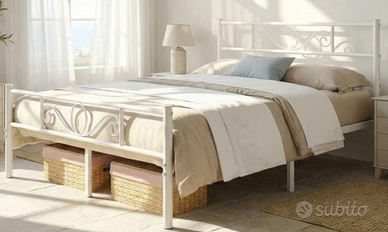 Letto matrimoniale in ferro (bianco)
