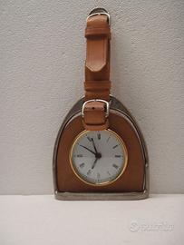 Staffa da equitazione con orologio