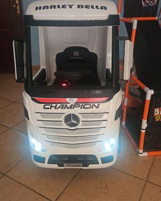 Camion elettrico