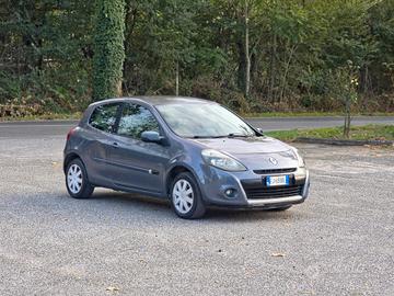 Renault Clio 1.6 16V 5 porte BVA Dynamique Automat