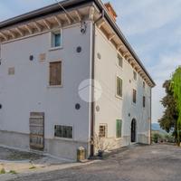 RUSTICO A NEGRAR DI VALPOLICELLA
