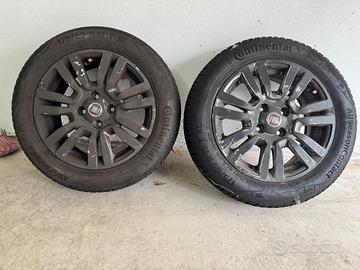 2 cerchi in lega 15’ Fiat e pneumatici 4 stagioni