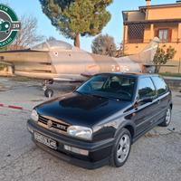 Volkswagen Golf GTI 2.0 16V 29.900km