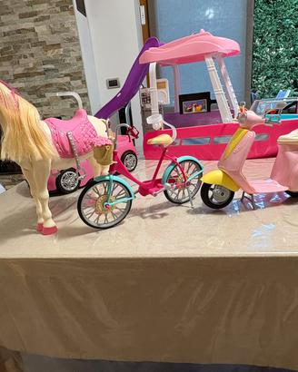 Barbie auto bici scooter  e cavallo elettronico