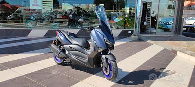 Yamaha X-Max 300