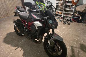 Kawasaki z900 My 25