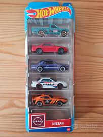 Hot wheels 5pack Nissan