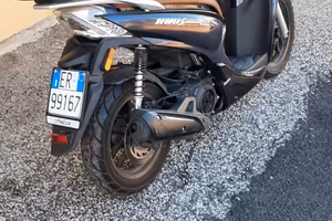 Scooter Kimco People S 150