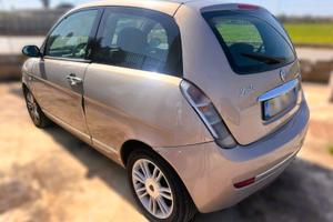 LANCIA YPSILON 1.3 MJT 75 CV