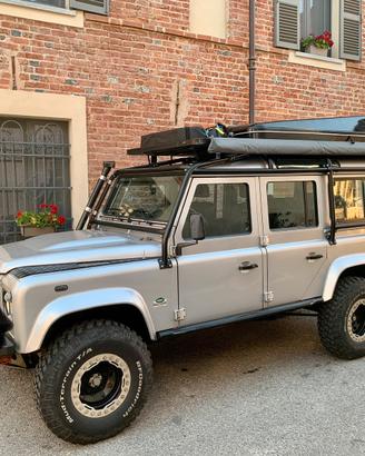 Land Rover Defender 110 S Td4