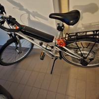 bicicletta elettrica  Mercedes