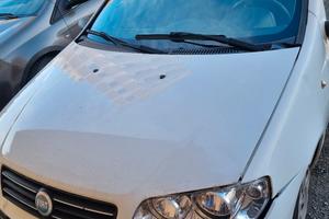 FIAT PUNTO anno 2007 - 120cc 44kw benzina/metano