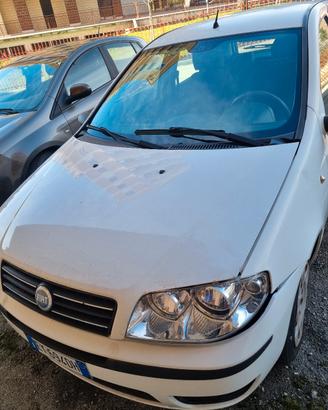 FIAT PUNTO anno 2007 - 120cc 44kw benzina/metano