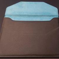 Second skin cover per tablet in ecopelle
