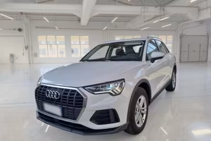 AUDI Q3 45 TFSI E S TRONIC BUSINESS SUV