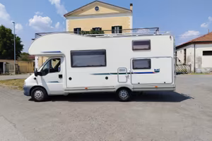 Camper Mc Louis 560 7 posti
