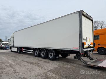 Semirimorchio furgonato Fruehauf anno 2017