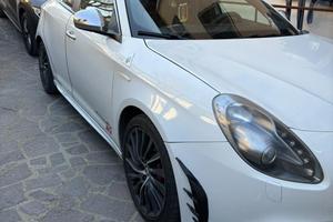 Alfa romeo giulietta quadrifoglio verde