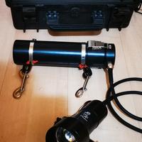 Lampada speleo HID con valigia stagna